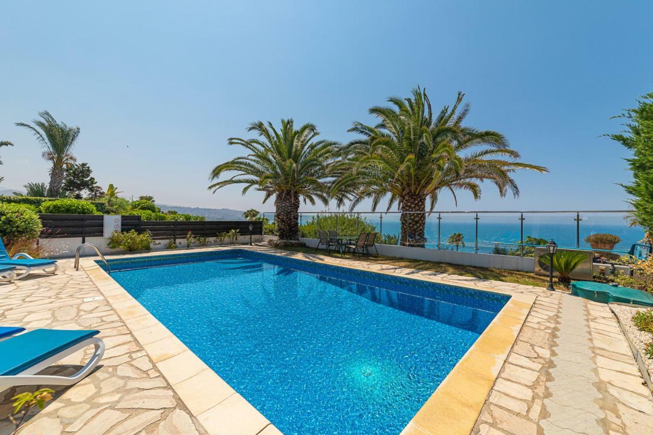 Villa Sunrise 11 Coral Bay Exterior photo